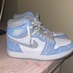 hyper royal jordan 1